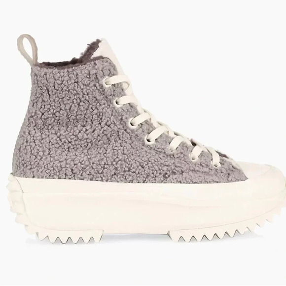 Converse Run Star Hike Sherpa Sneakers Women’s 9.5 Chuck Taylor Shoes Platform - Picture 1 of 13
